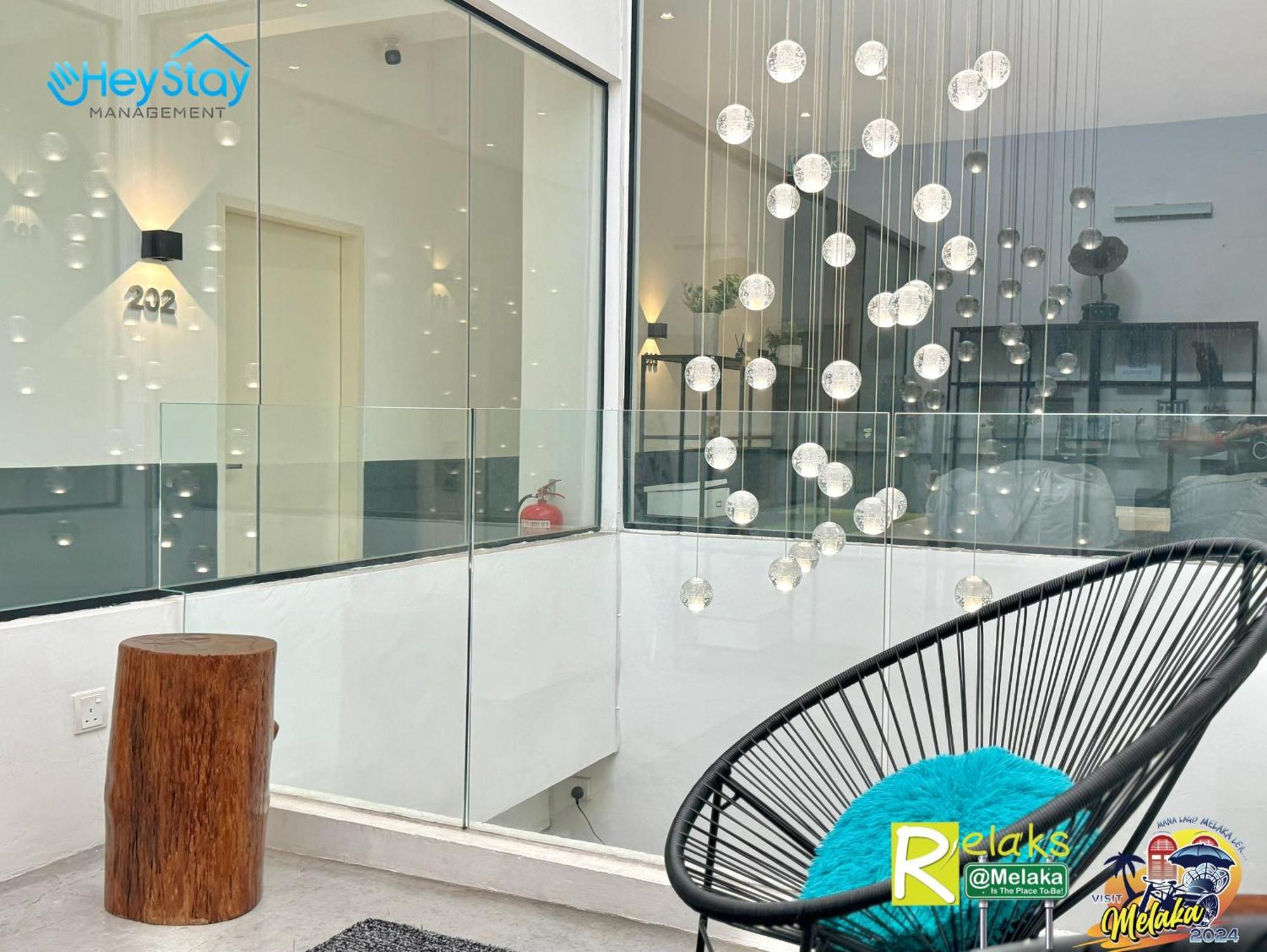 Modern Cave Guest House Walking Distance 5Mins To Jonker Malacca Exterior photo